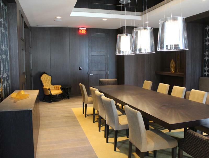 Luxury Condo On Cn Tower 토론토 외부 사진